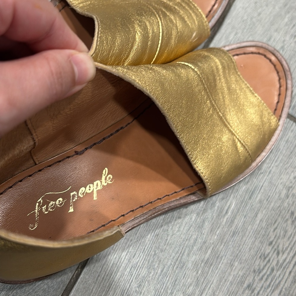 Free People Mont Blanc Asymmetrical Sandal Gold Size 38 - Picture 6 of 7